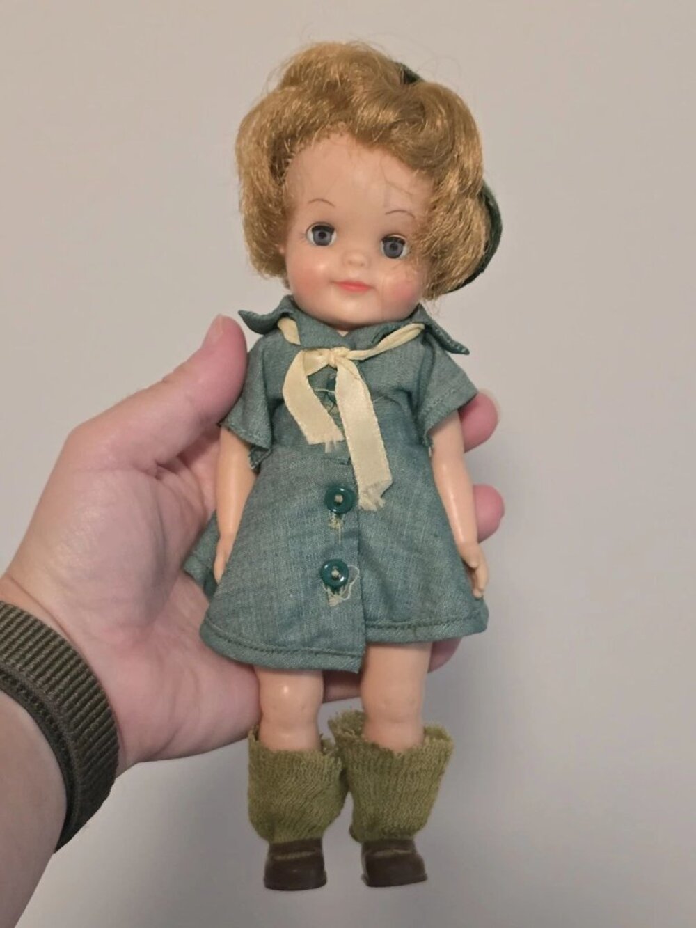 Vintage Effanbee Fluffy Brownie Girl Scouts 1965 All Original Blonde Doll